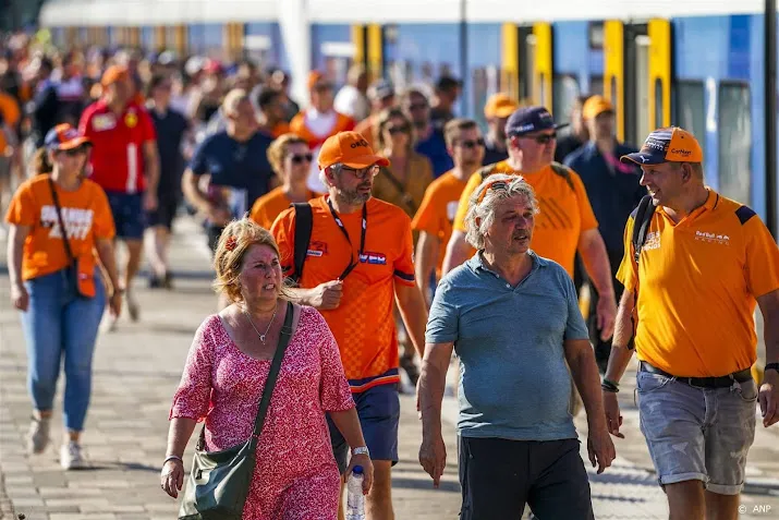 ns zet weer extra treinen in naar grand prix in zandvoort