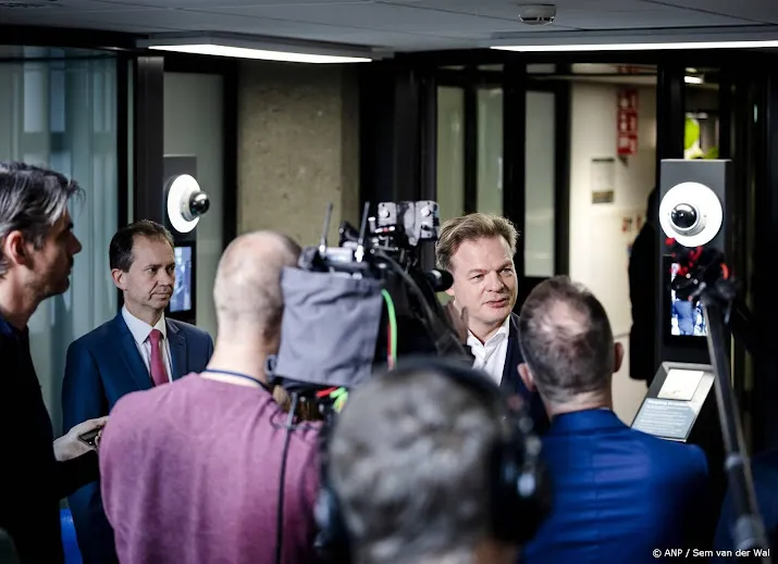 nsc leider omtzigt voelt dubbele druk van zijn kiezers