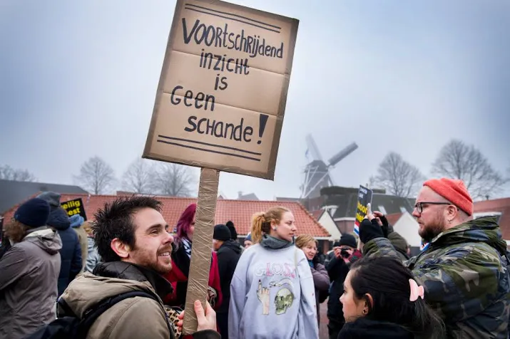 ntr verduidelijkt ene piet zwarter dan andere