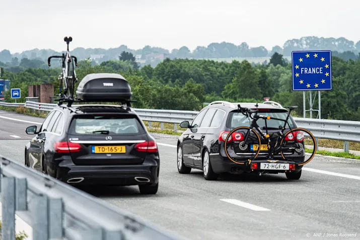 nu al files op de vakantieroutes in frankrijk en duitsland