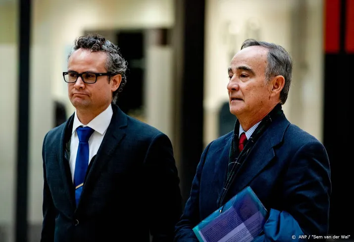 officier weerspreekt getuigenis in zaak poch