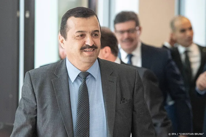 oliekartel opec moet snel overleggen over coronavirus