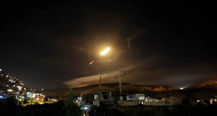 olieprijs omhoog na aanval israel op syrie