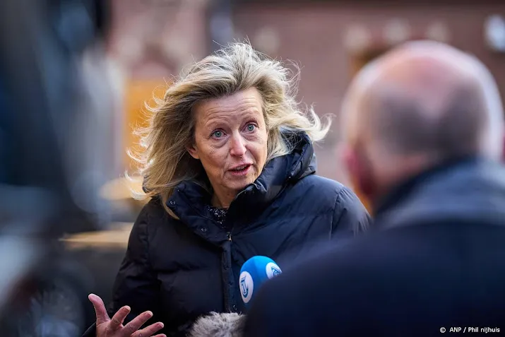 ollongren arrestatie commando komt hard aan bij defensie