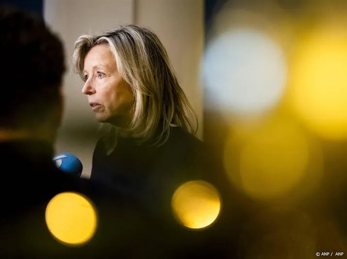 ollongren bezorgd over nieuwe politieke wind na winst wilders