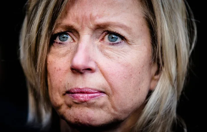 ollongren liever debat dan aangifte