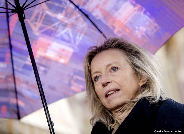 ollongren ziet navo als sterker dan ooit