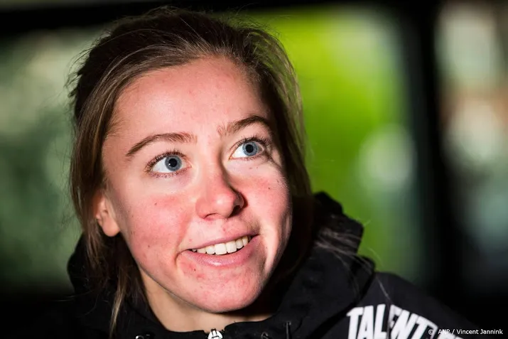 olympisch kampioene visser op haar plek in allroundtrein