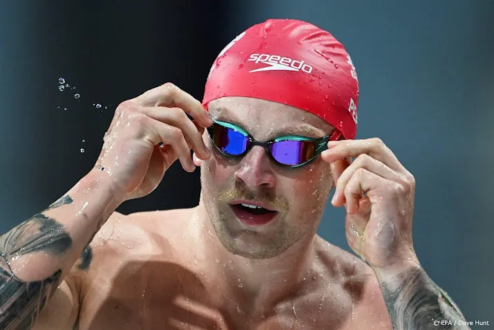 olympisch zwemkampioen peaty neemt rust om mentale problemen