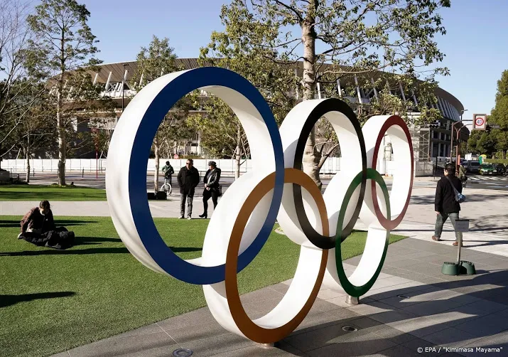 olympische vlam ontstoken tussen alle perikelen door