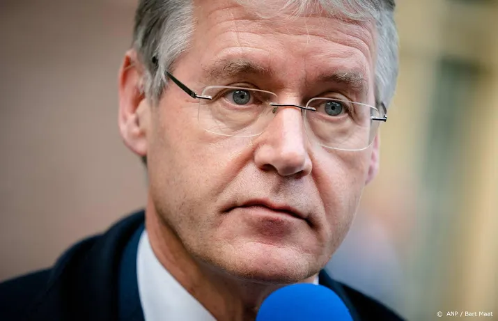 om doet onderzoek naar uitspraken slob over antihomoverklaring