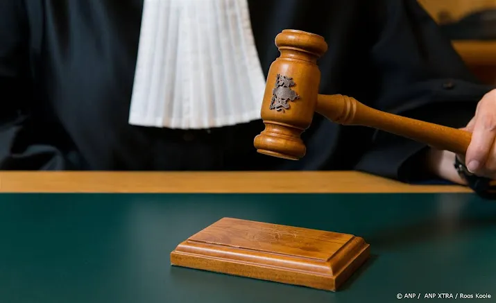 om eist opnieuw tien jaar voor schietpartij woonwagenkamp oss