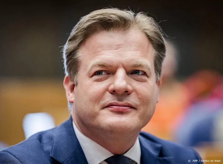 om eist weer 4 maanden celstraf voor bedreigen kamerlid omtzigt