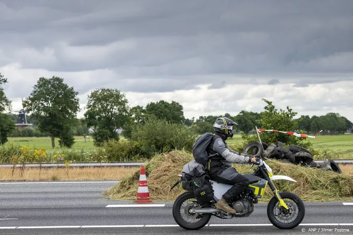 om gaat verkeerscameras gebruiken bij gevaarlijke boerenacties