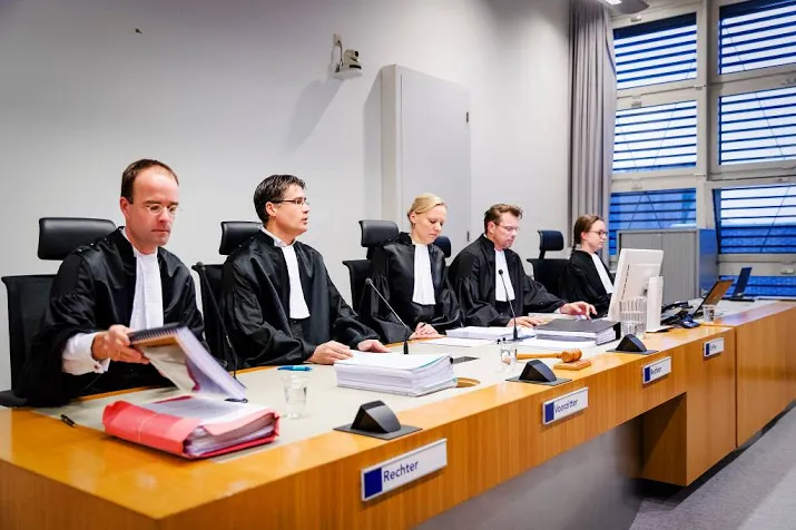 om mark de j schuldig aan moord