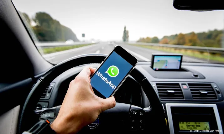 om opent jacht op appende automobilist met slimme camera
