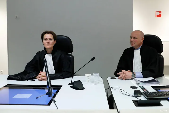 om rol holleeder bij moord endstra bewezen