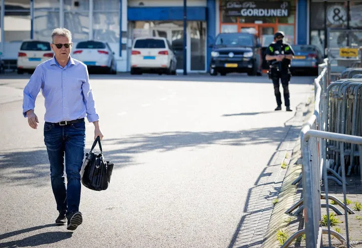 om schaduwen advocaten was gerechtvaardigd