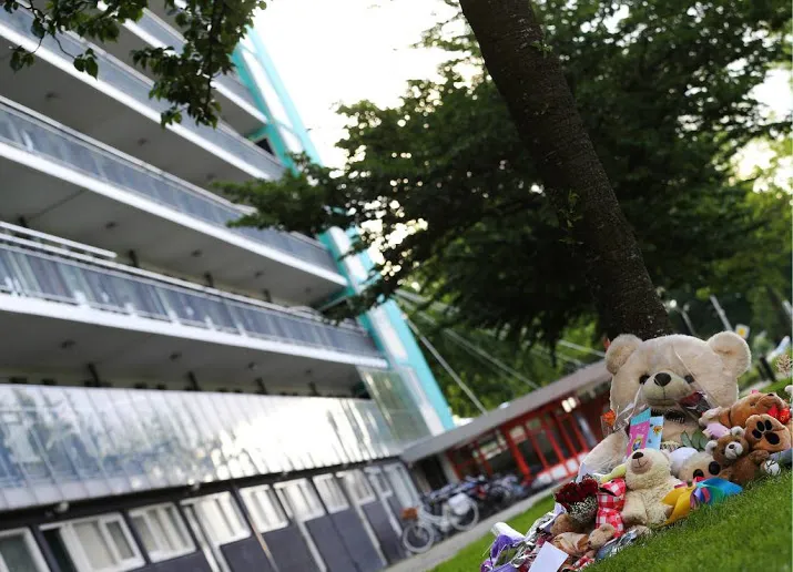 om verdenkt moeder sharleyne wurgen dochter