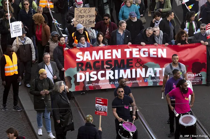 om ziet opnieuw stijging in discriminatiecijfers