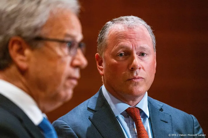 omstreden nieuwe topman noors staatsfonds begint aan klus