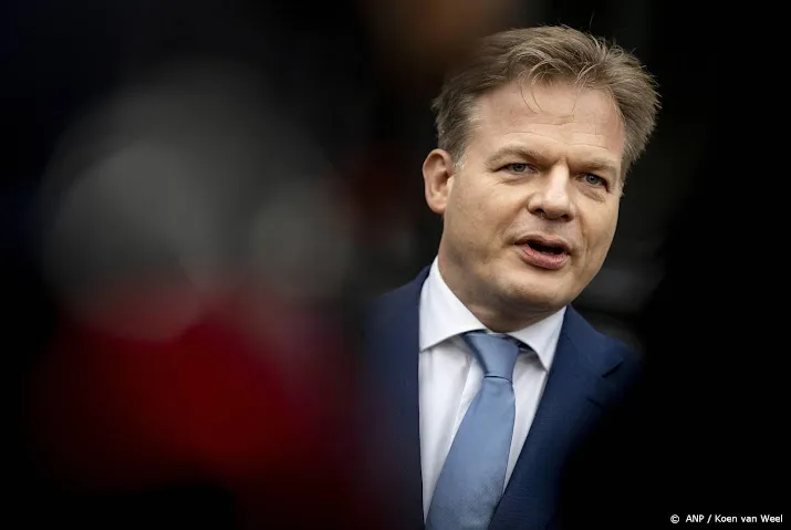 omtzigt rapport over fraudelijst fiscus direct naar kamer