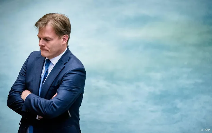 omtzigt stort zich in strijd om leiderschap cda