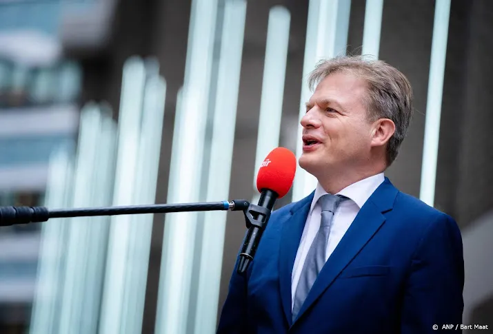 omtzigt terug in de kamer ik wil het iets rustiger aan doen