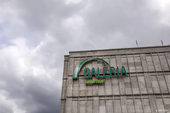 omvallen galeria karstadt kaufhof volgens personeel niet nodig