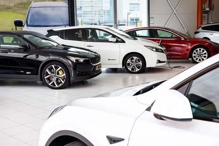 omzet auto en motorbranche minder hard gestegen
