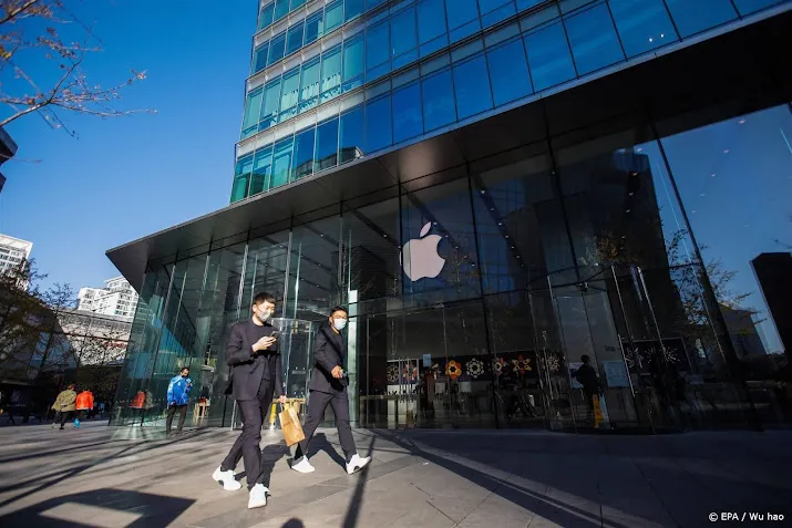 omzetdaling voor iphone maker foxconn ondanks heropening china