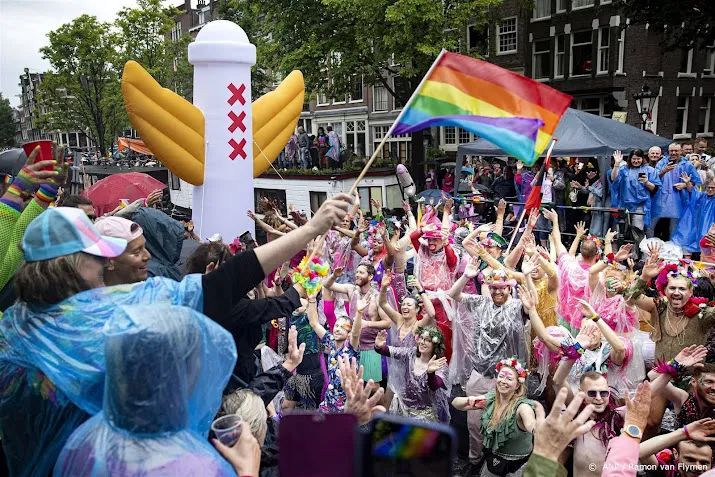 ondanks regen fantastische 26e editie van canal parade