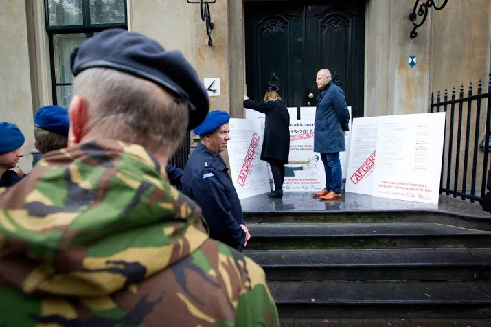 onderhandelingen cao defensie vastgelopen