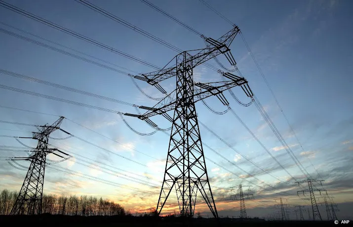 ondernemers kabinet moet regie voeren op uitbreiding energienet