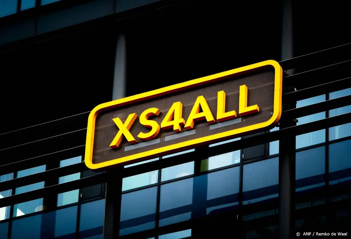 ondernemingsraad xs4all tegen afschaffen merk