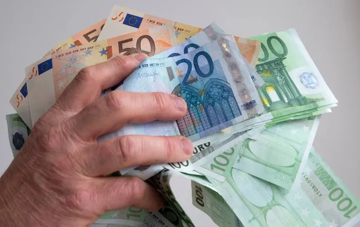 onderzoek naar geld geliquideerde crimineel