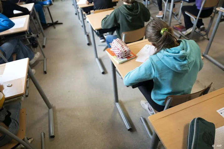onderzoeker voor carnaval vervroegde toets is in strijd met wet