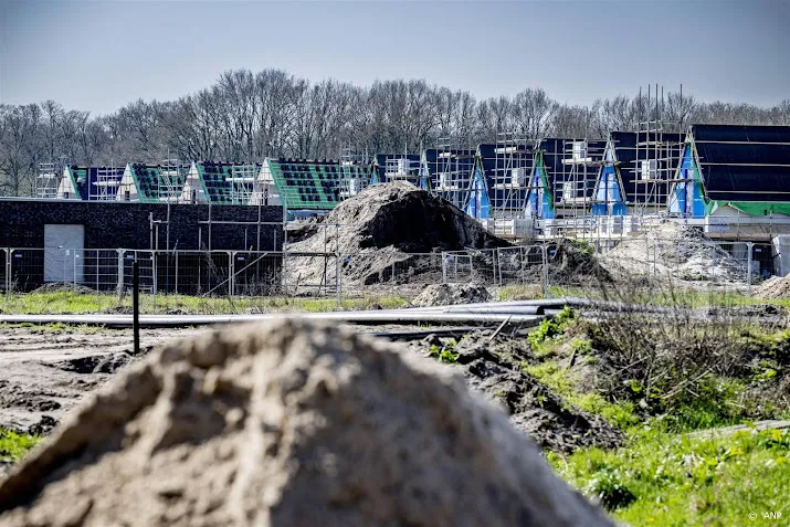 onderzoekers eib woningbouw loopt sneller terug dan verwacht