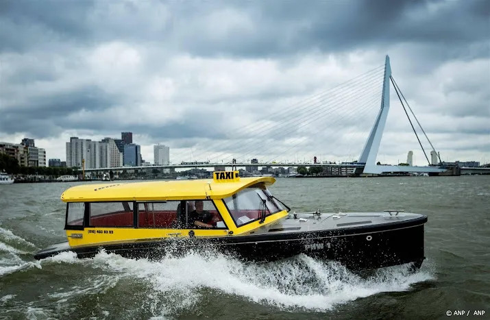 onderzoeksraad passagiers in watertaxi niet veilig genoeg