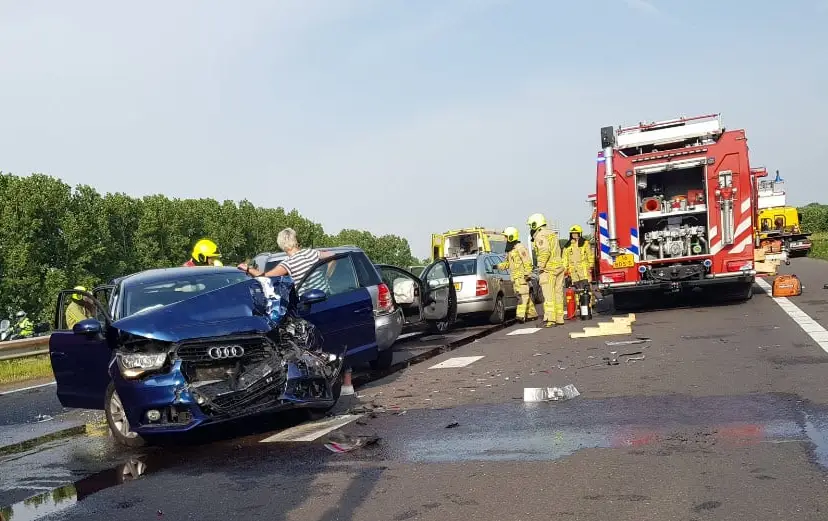 ongeluk a326 vrachtwagen 01