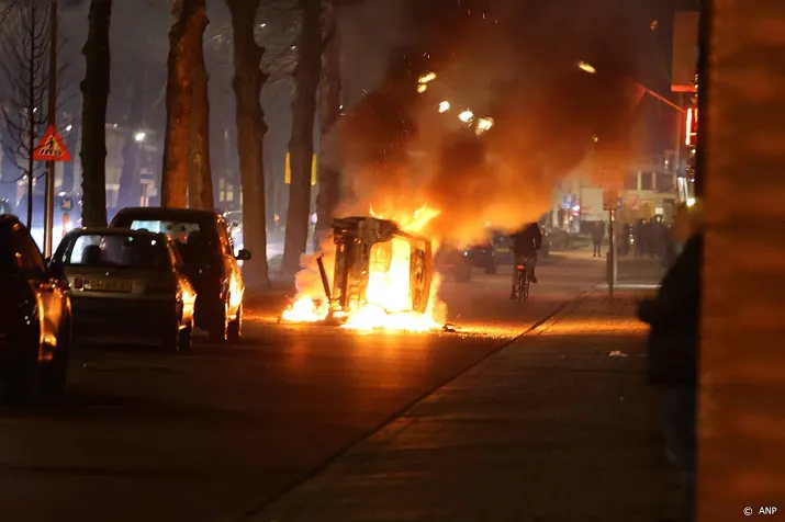onrustige jaarwisseling in deel den bosch