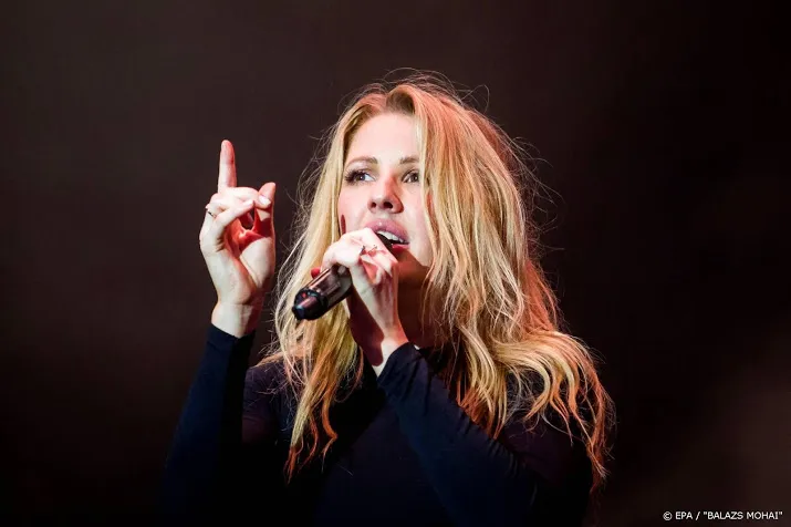 ook ellie goulding en frenna naar pinkpop