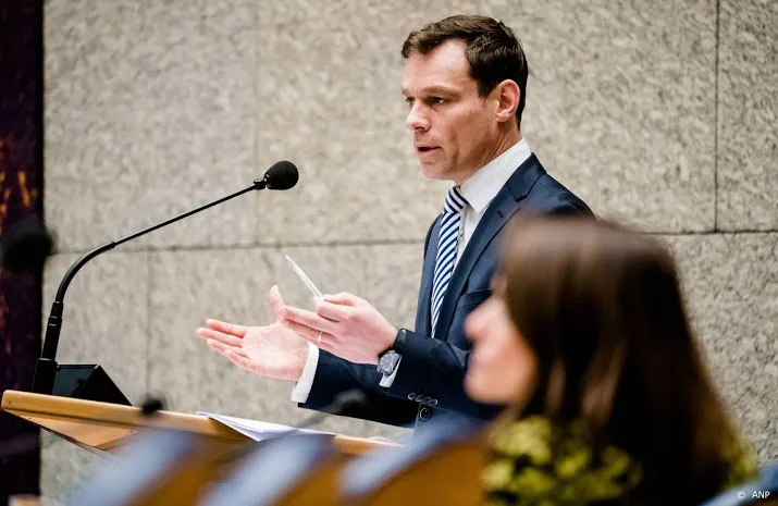 ook limburgs kamerlid van helvert wil cda leiden