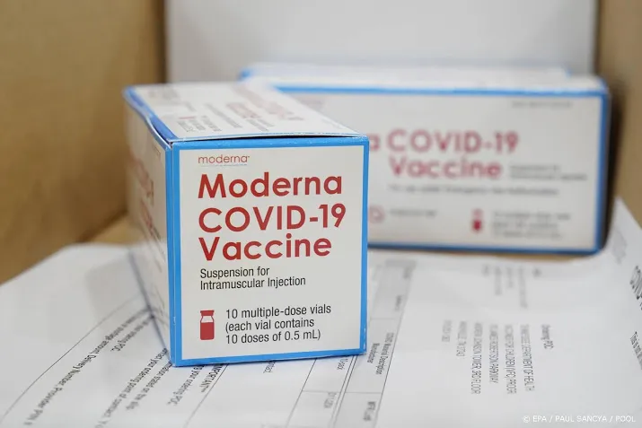 ook moderna vraagt goedkeuring vaccin voor tieners