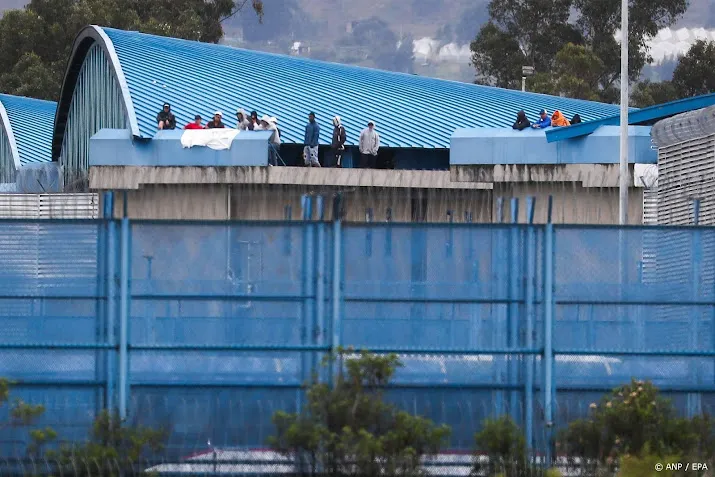 ook nederlandse gedetineerden vast in ecuador