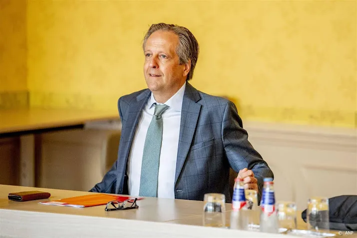 ook pechtold kritisch over omtzigt hij lost problemen niet op