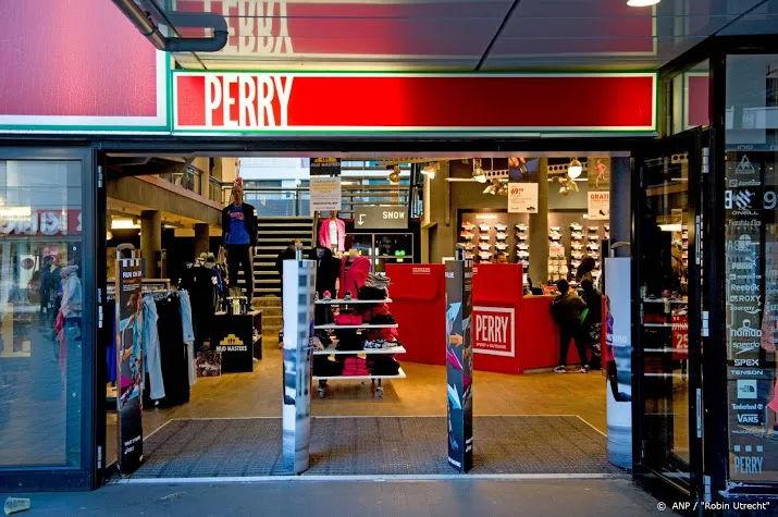 ook perry sport ontvangt faillissementsaanvraag van verhuurder