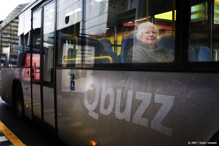 ook qbuzz zet ov drie minuten stil na mishandeling ns personeel