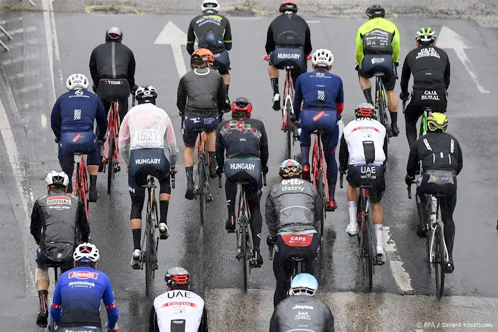 ook ronde van noorwegen heeft last van slecht weer