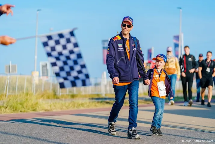 ook zondag weer vroeg toeschouwers races zandvoort op de been
